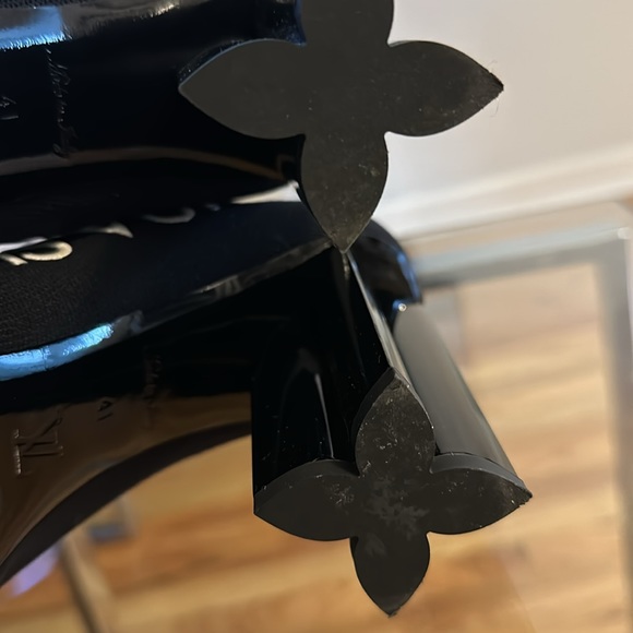 LOUIS VUITTON WOMENS SILHOUETTE ANKLE BOOT BLACK WHITE US 10 1/2 - Picture 8 of 11